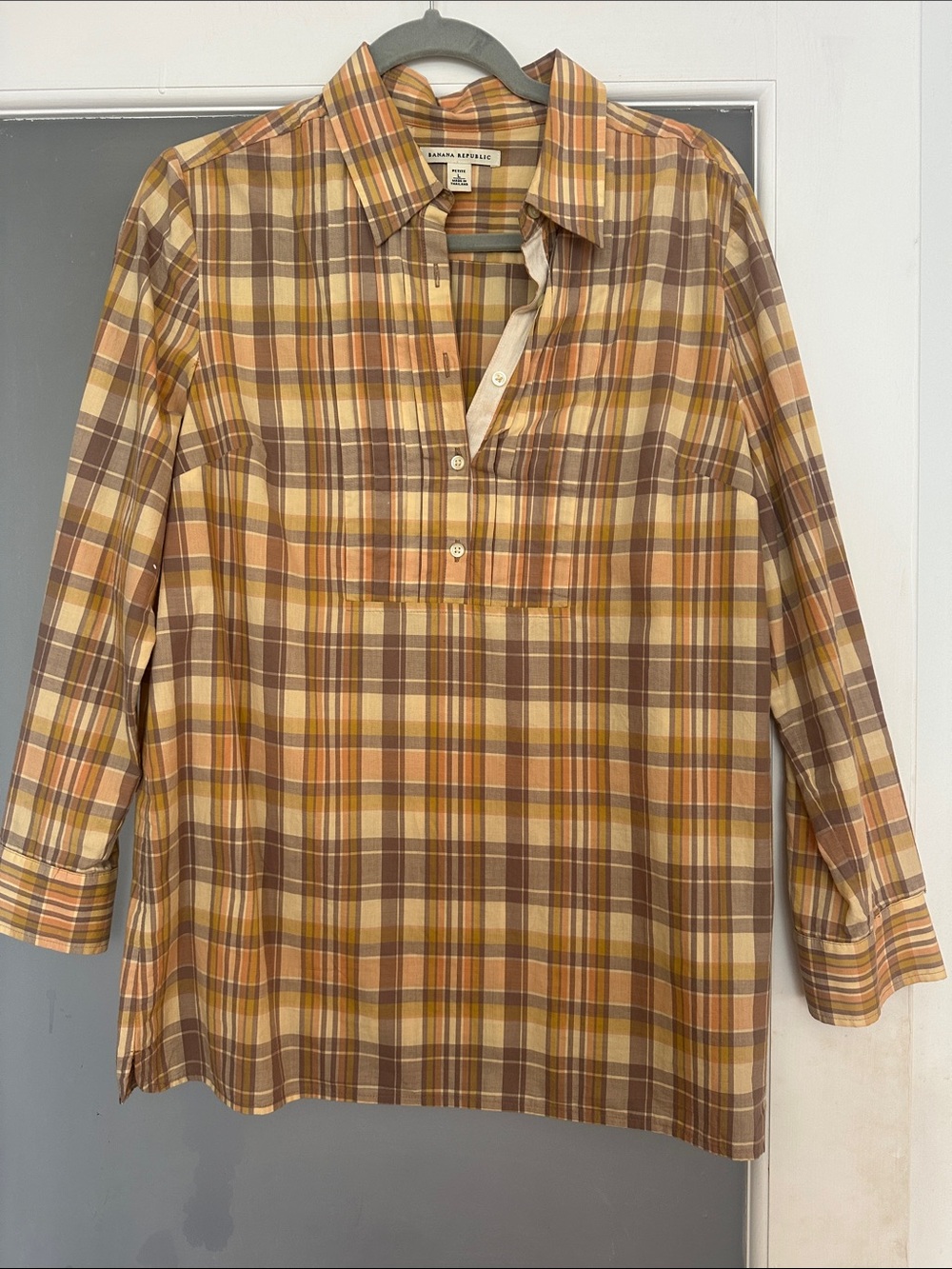 Banana Republic Men's Yellow and Brown Plaid Button-Down Shirt